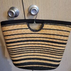 NWOT Large Woven Straw Summer Tote